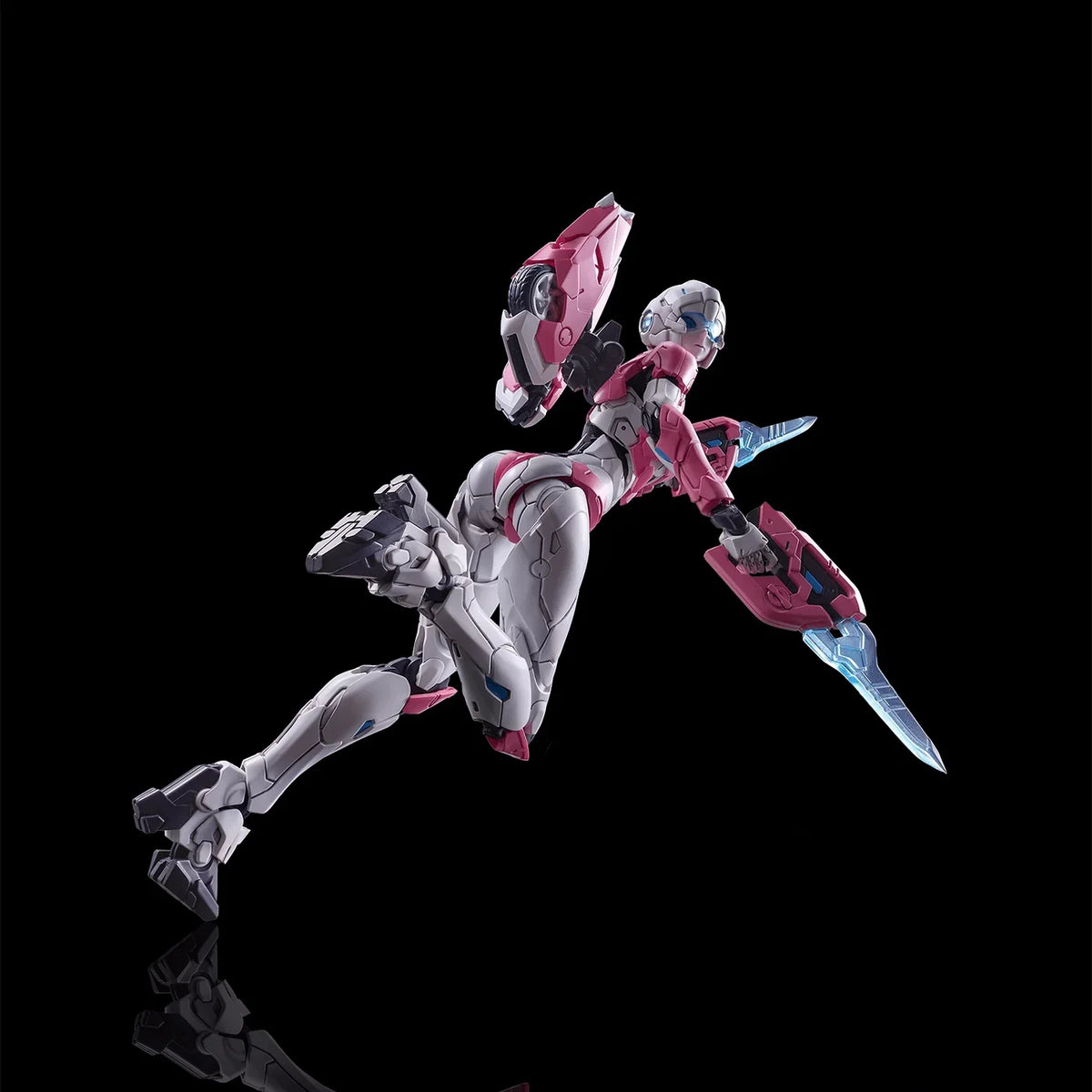 Flame Toys Furai Action Transformers Arcee Action Figure