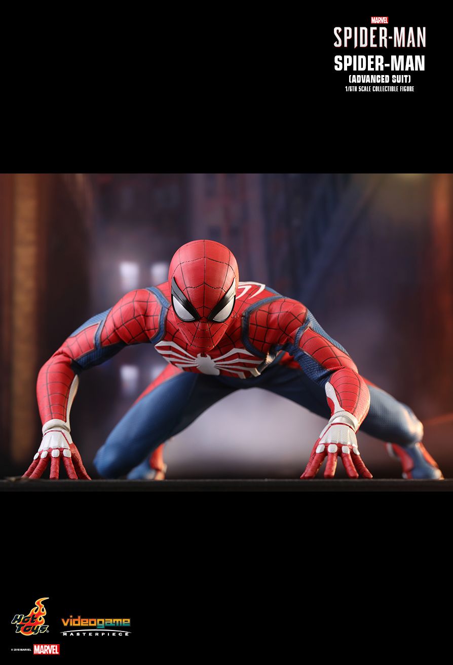 Hot Toys Spider-Man (Advanced Suit Version) 1/6 Scale Action Figure