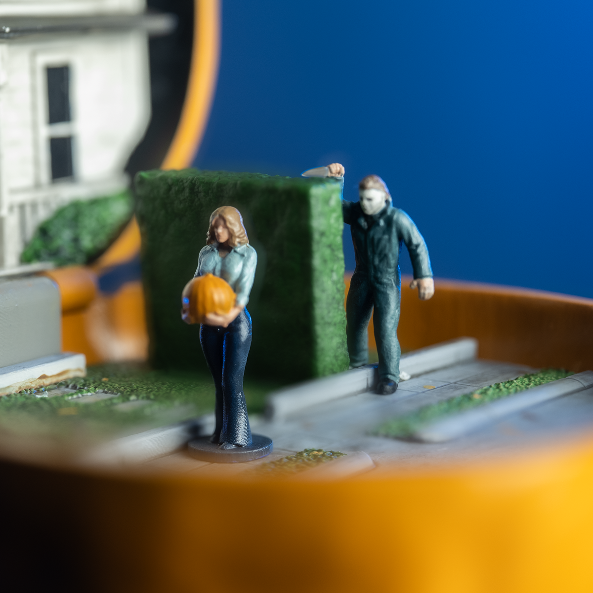 *PRE-ORDER* Halloween (1978) - Myers House Pumpkin Micro Maniacs Playset